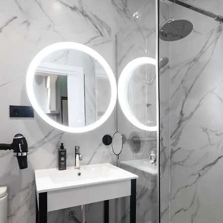 Limehome Madrid Calle De Matilde Diez Room photo