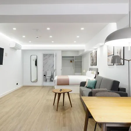 Limehome Madrid Calle De Matilde Diez Exterior photo