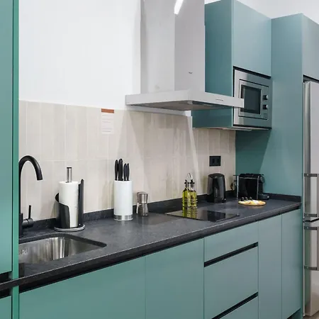 Limehome Madrid Calle De Matilde Diez Room photo