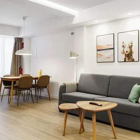 Limehome Madrid Calle De Matilde Diez Exterior photo